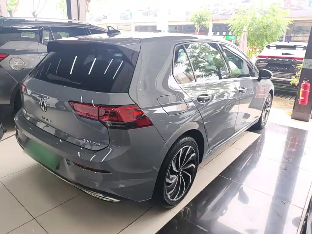 Volkswagen Golf — миниатюра 7