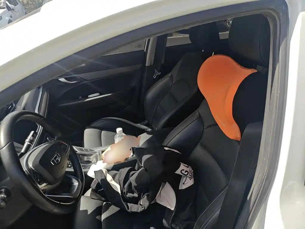 Geely Emgrand — миниатюра 16