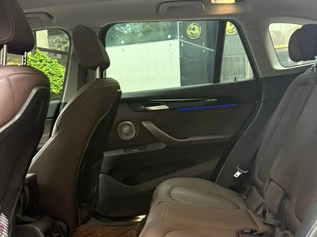 BMW X1 — миниатюра 5