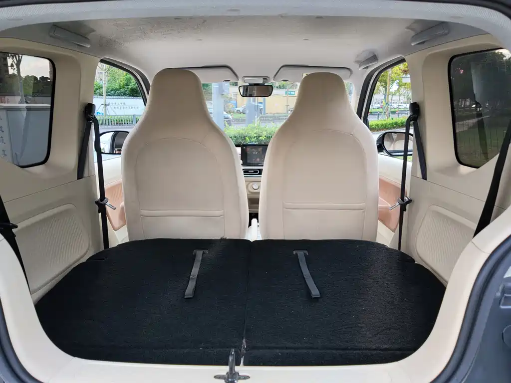 Wuling MINIEV — миниатюра 13