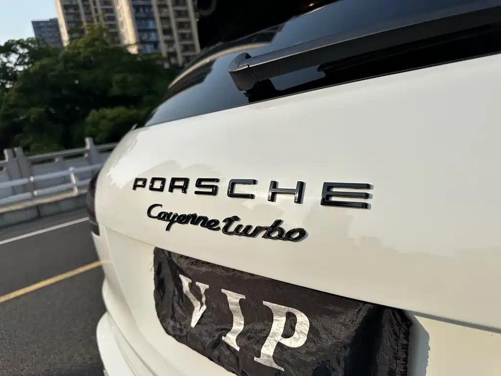 Porsche Cayenne 2011 Cayenne Turbo 4.8T