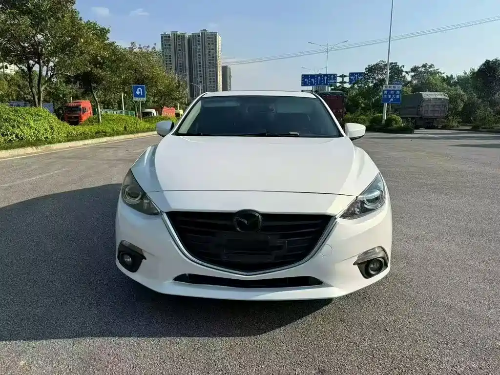 Mazda 3 Axela — миниатюра 2
