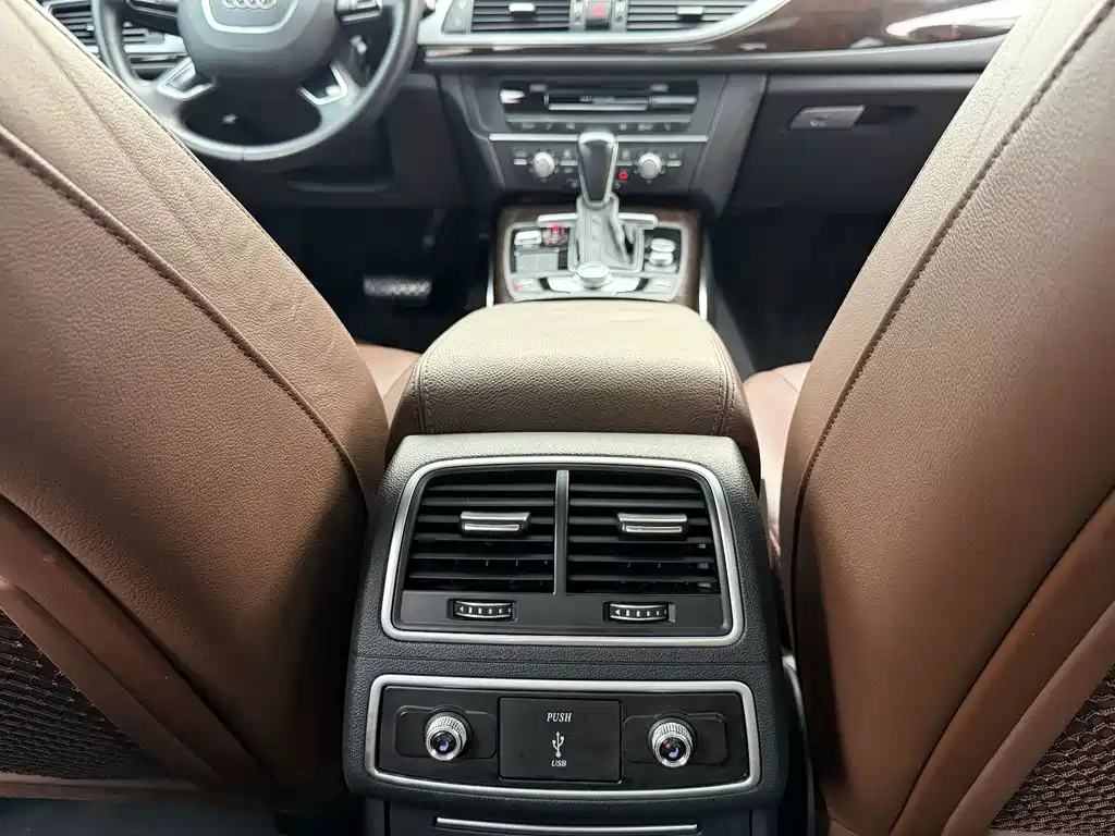 Audi A6L — миниатюра 9