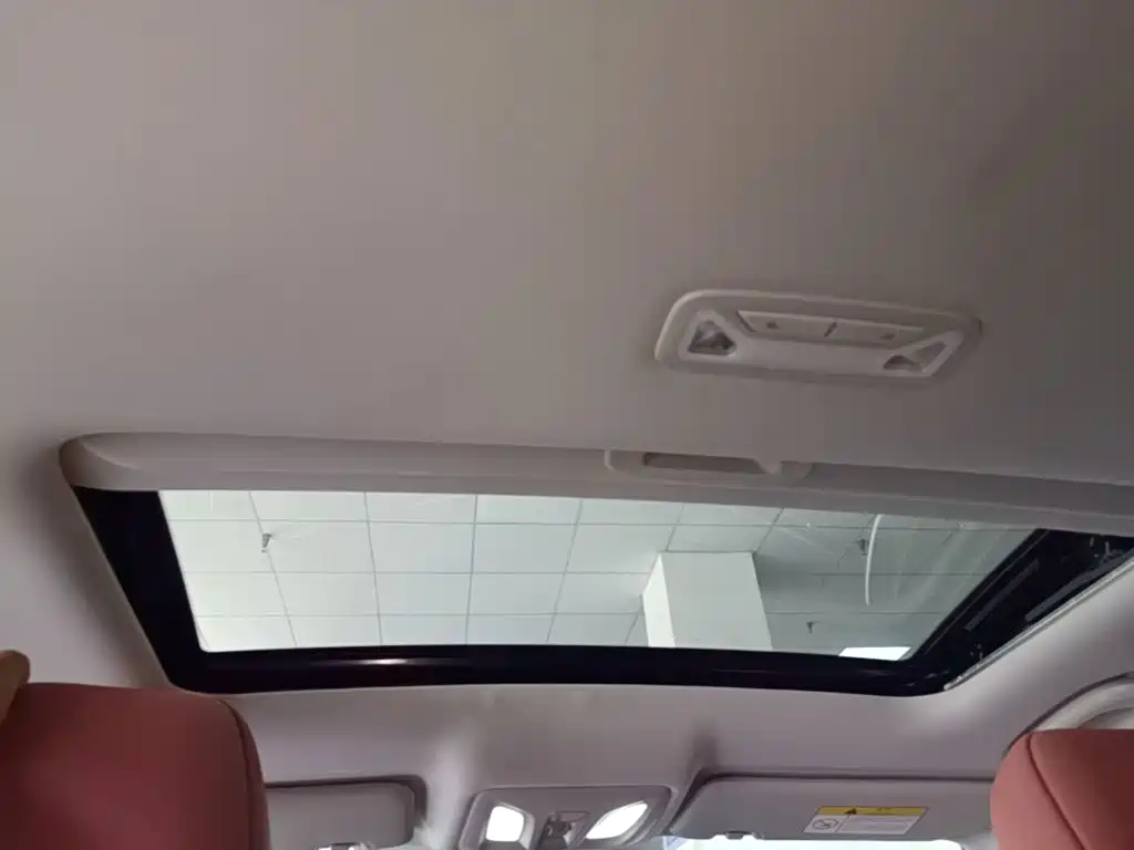 Changan Eado — миниатюра 18