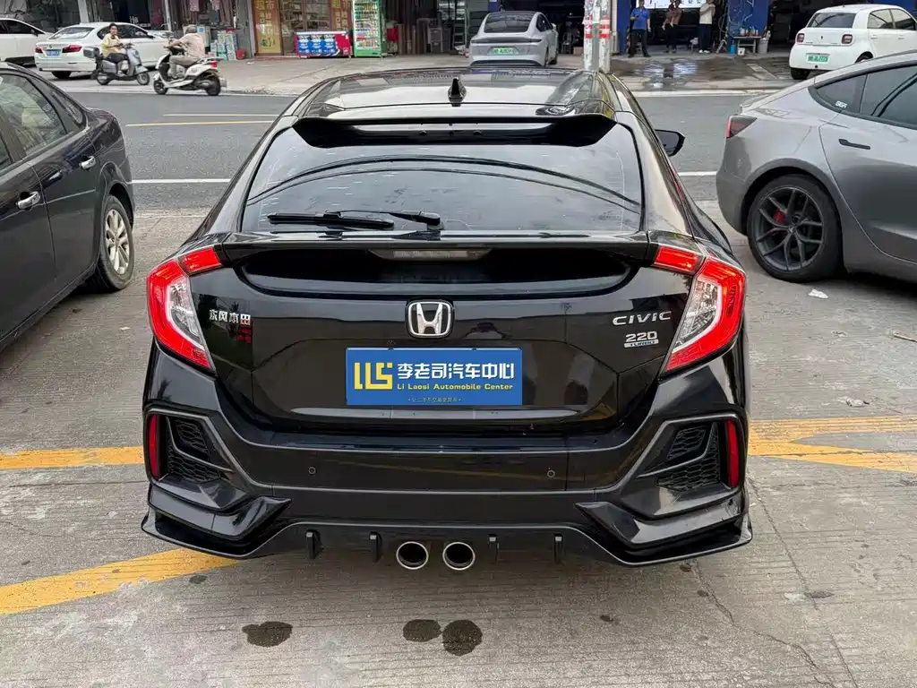 Honda Civic — миниатюра 5