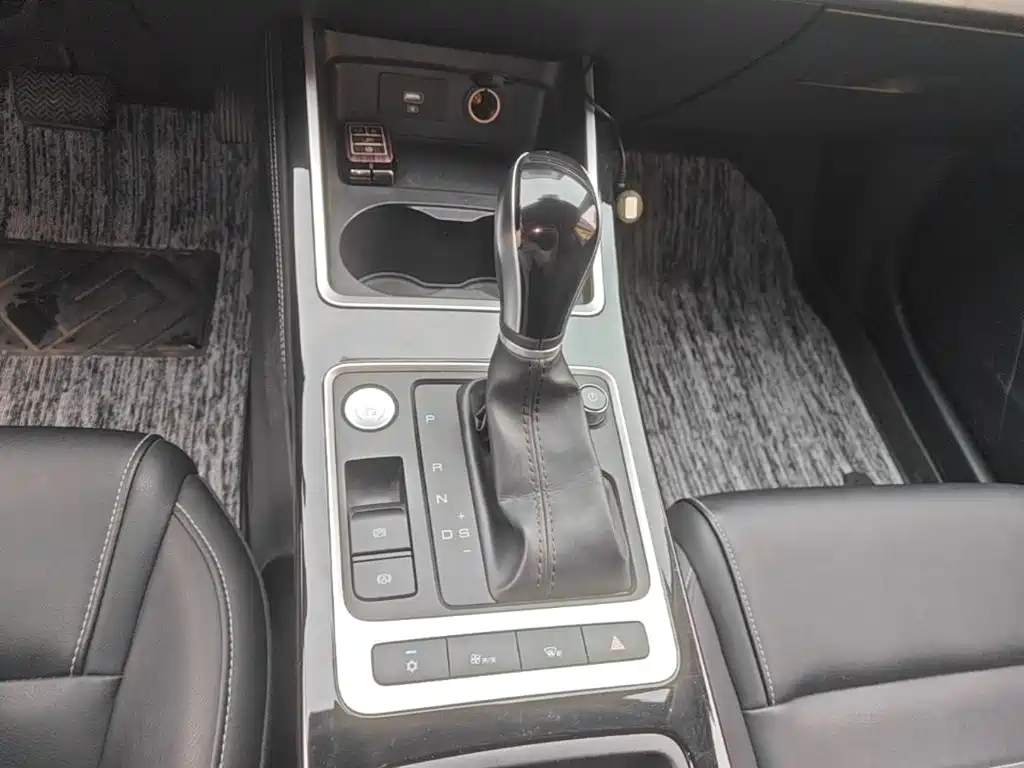 BYD Qin — миниатюра 14