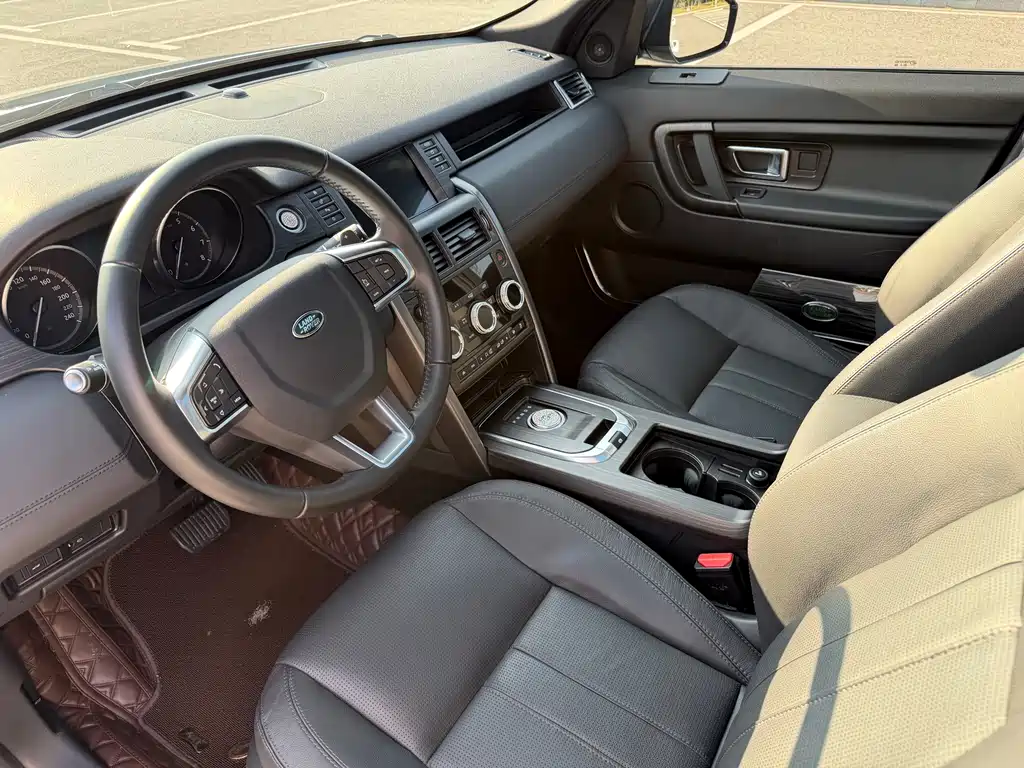 Land Rover Discovery Sport — миниатюра 6