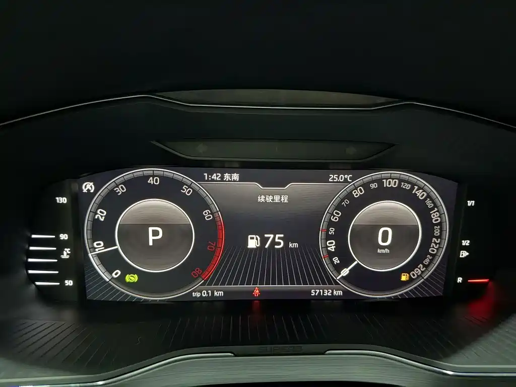 Skoda Superb — миниатюра 13