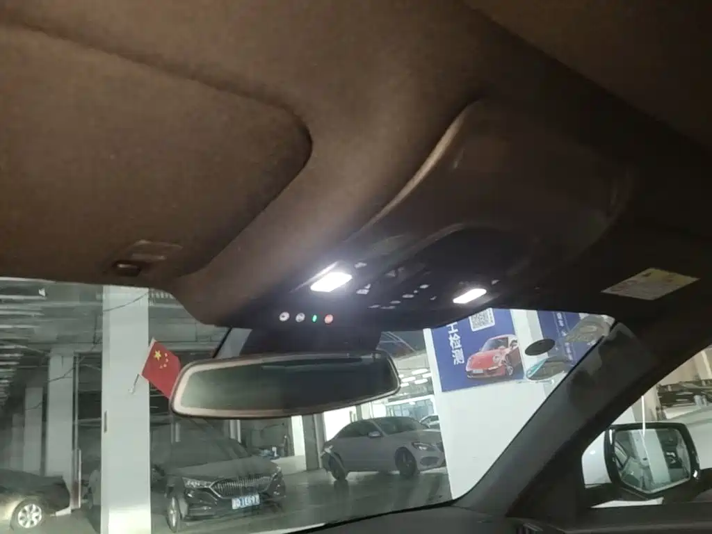 Cadillac CT6 — миниатюра 14