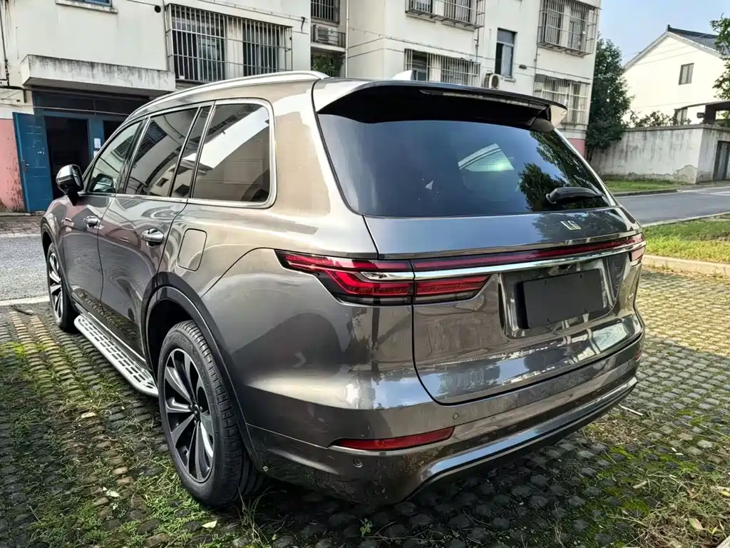 Li Auto Li ONE — миниатюра 6