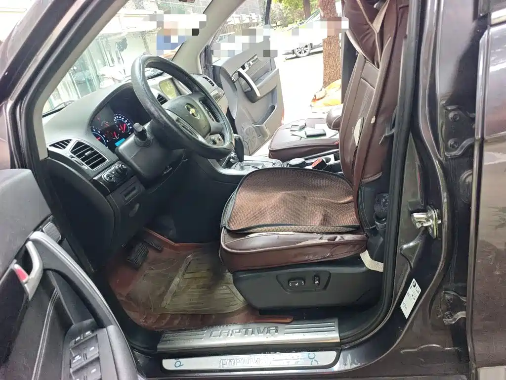Chevrolet Captiva — миниатюра 8