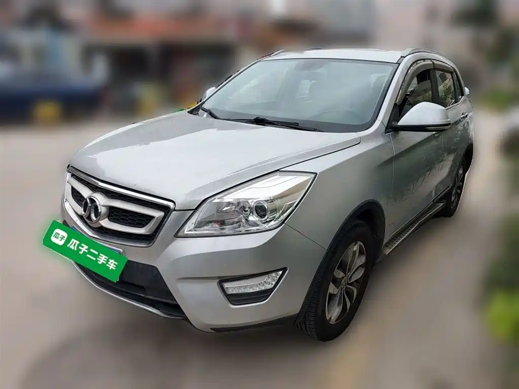 BAIC Senova X65 2015