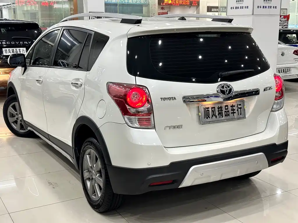Toyota Verso — миниатюра 3