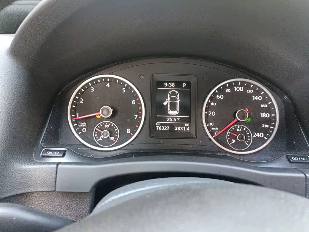 Volkswagen Tiguan — миниатюра 8