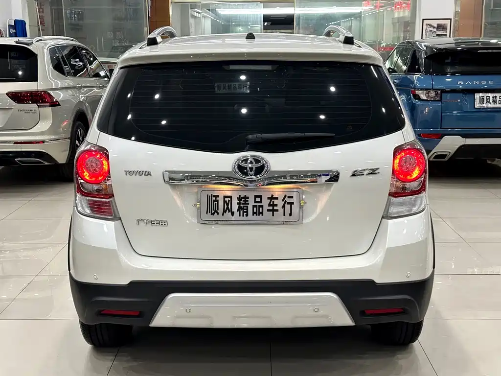Toyota Verso — миниатюра 4