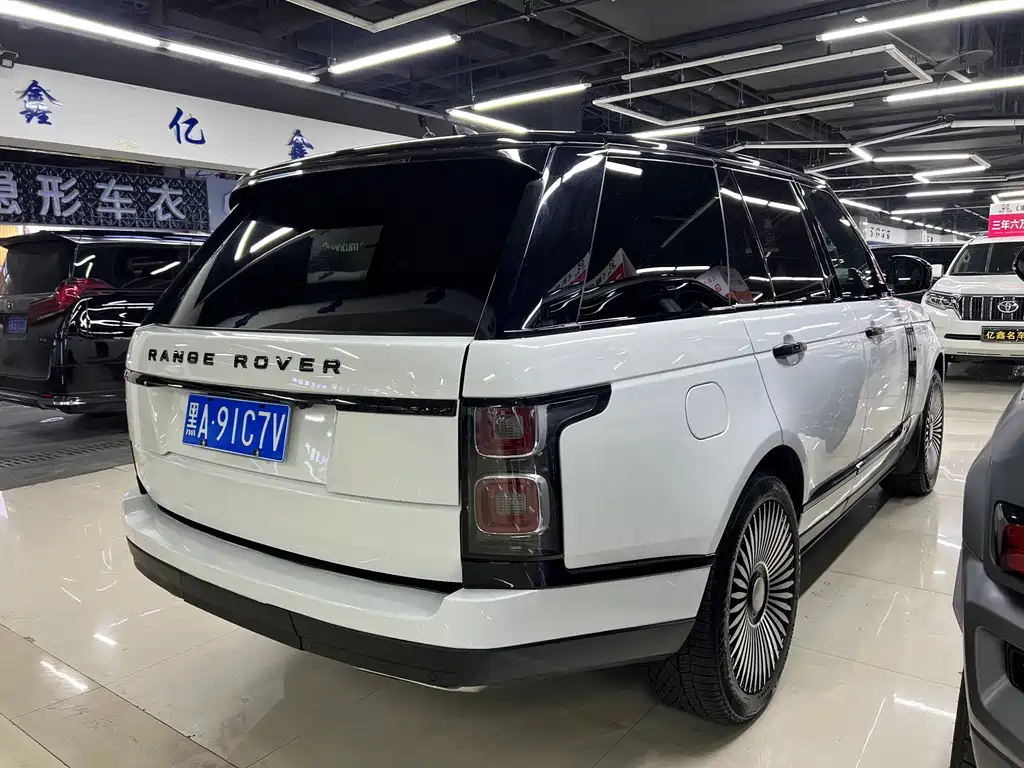LAND ROVER RANGE ROVER