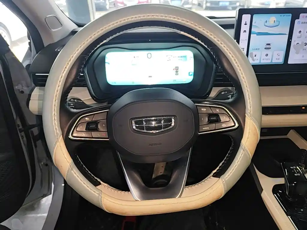 Geely L HiP — миниатюра 11