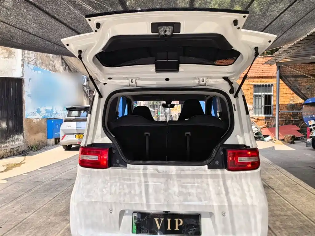 Wuling MINIEV — миниатюра 19
