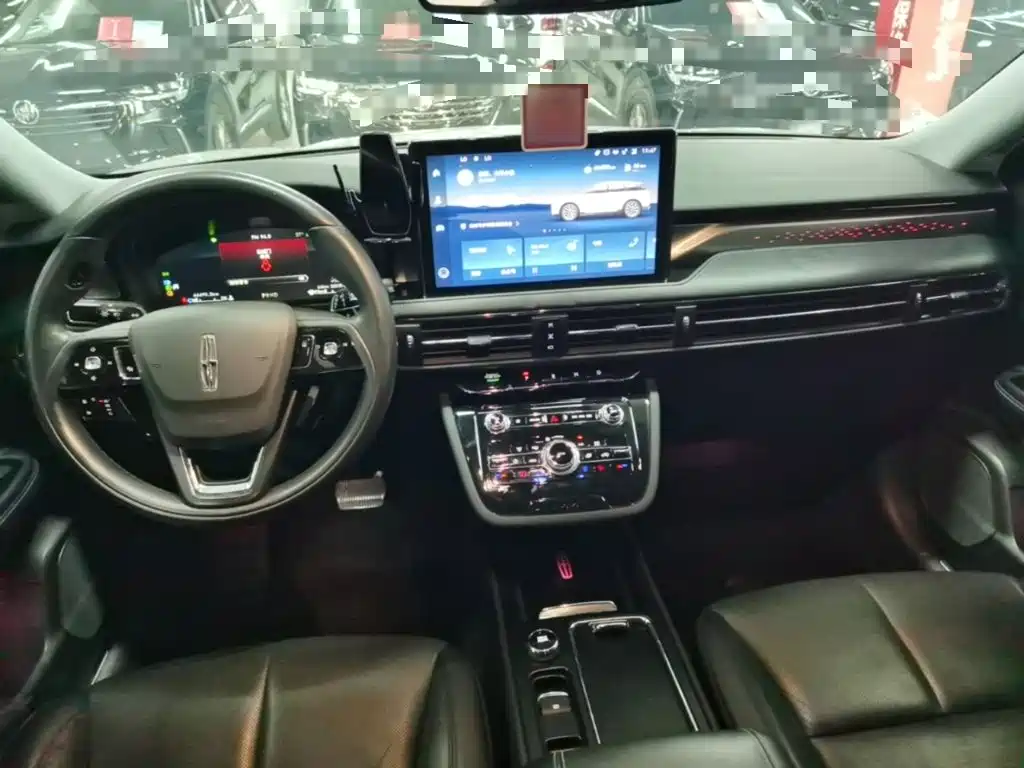 Lincoln Corsair — миниатюра 10