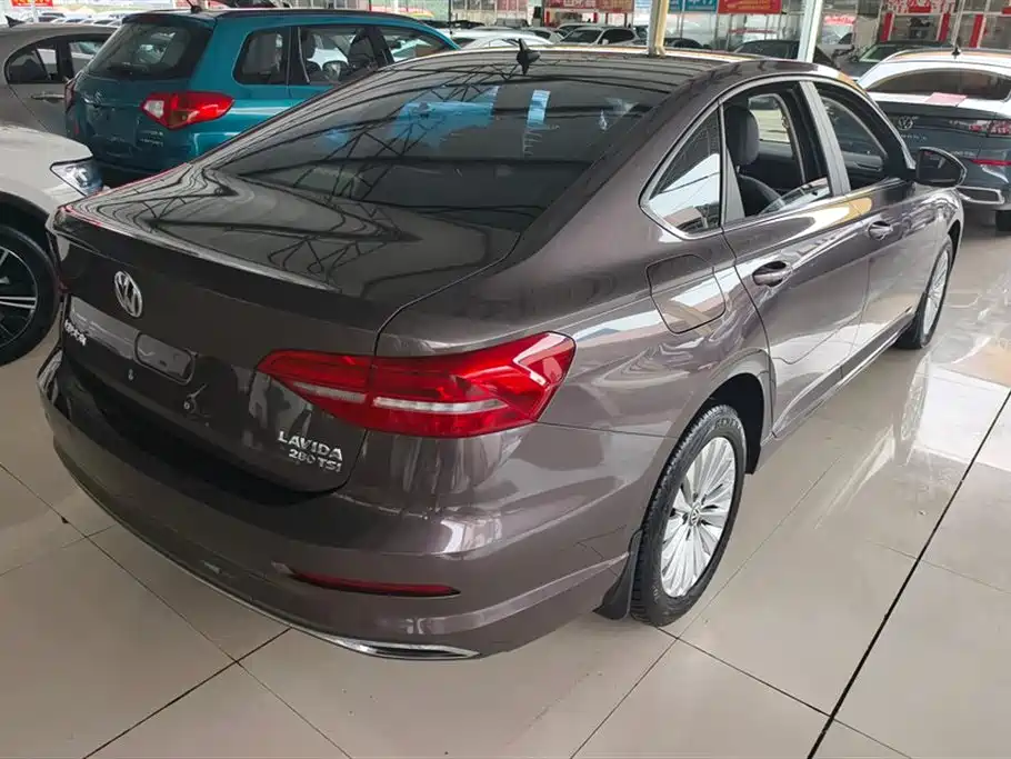 VOLKSWAGEN LAVIDA