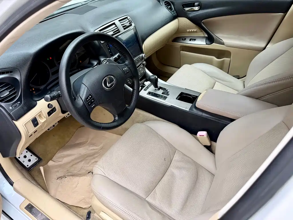 Lexus IS 2007 300