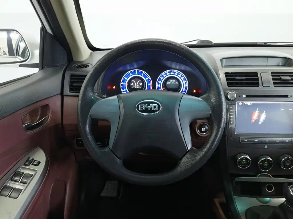 BYD L3 — миниатюра 11