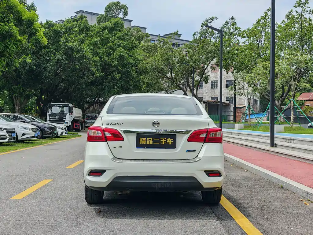 Nissan Sylphy — миниатюра 5