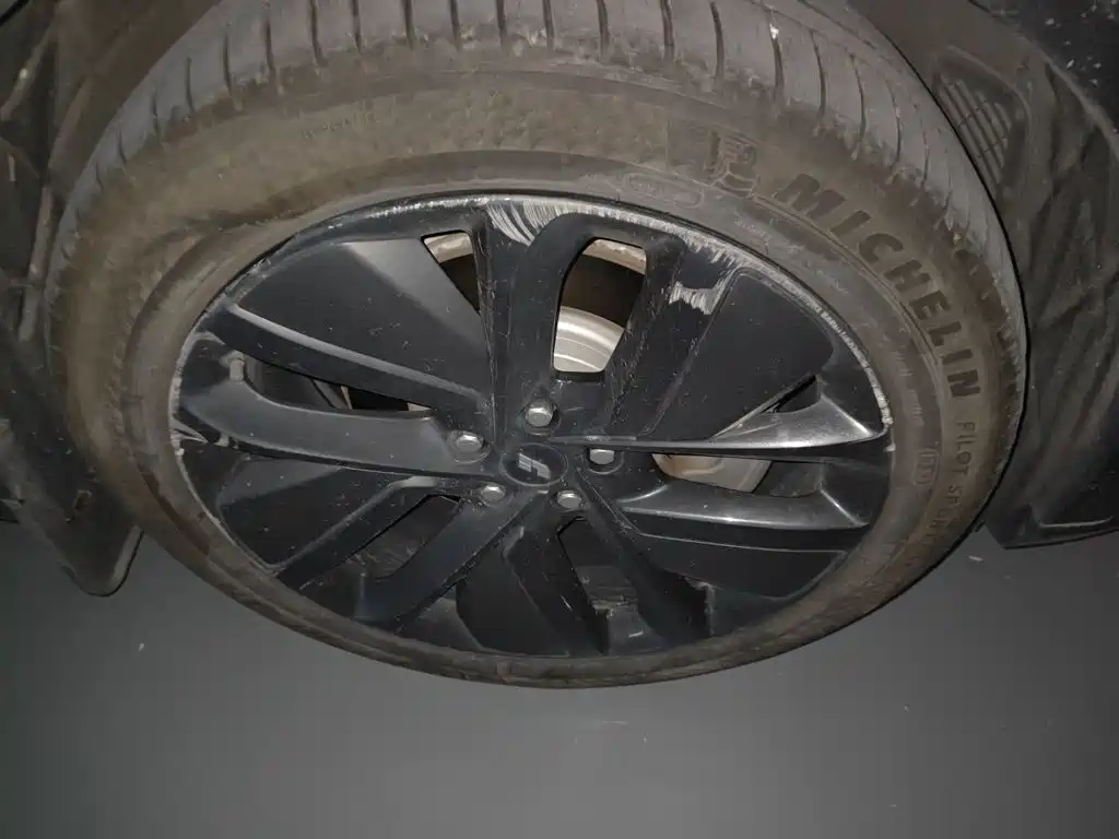 Li Auto Li L9 — миниатюра 25
