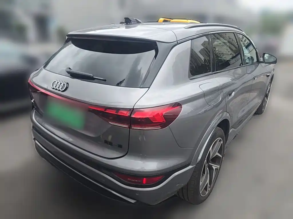 Audi AudiQ6L e-tron — миниатюра 10