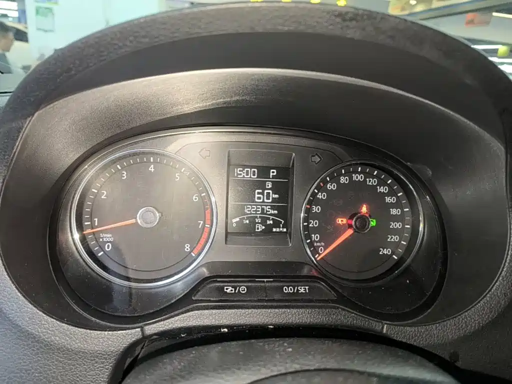 Volkswagen Polo — миниатюра 12