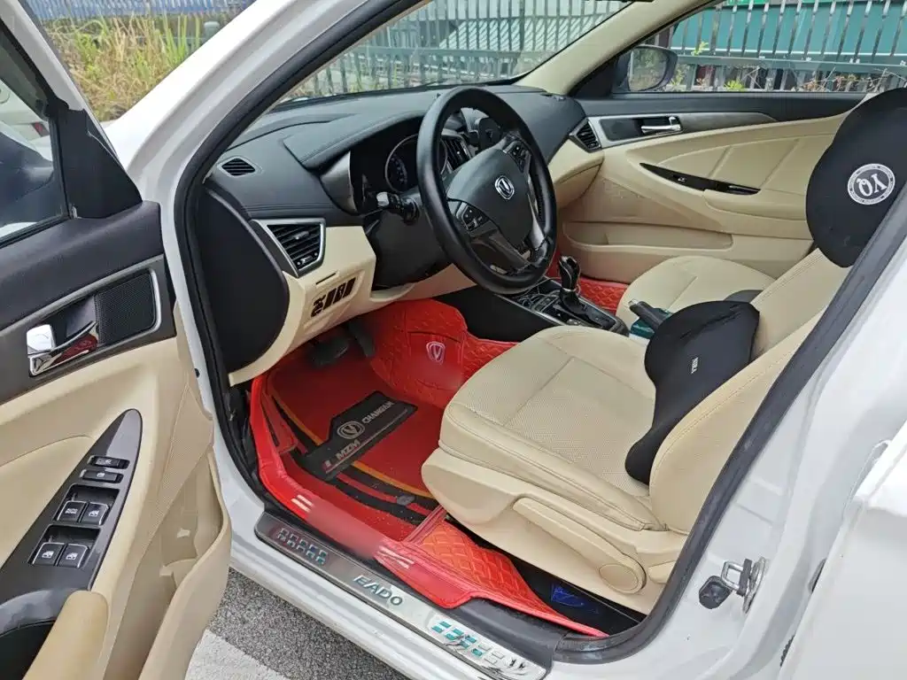 Changan Eado — миниатюра 12
