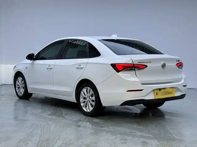 Buick Excelle — миниатюра 4