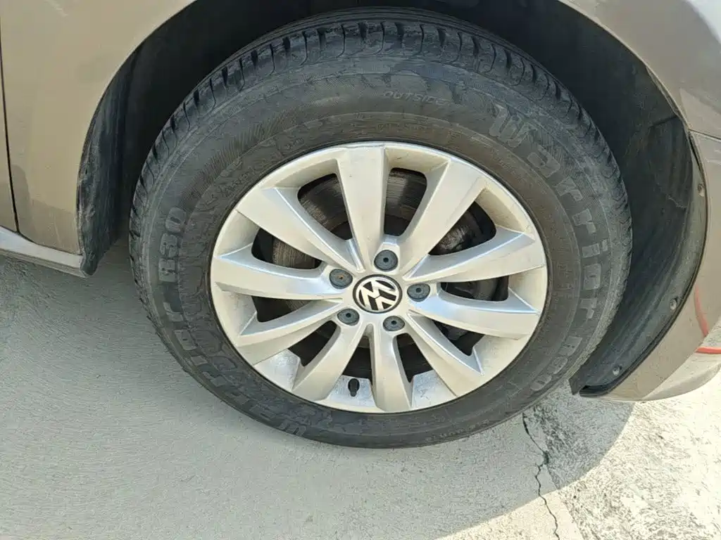 Volkswagen Passat — миниатюра 12