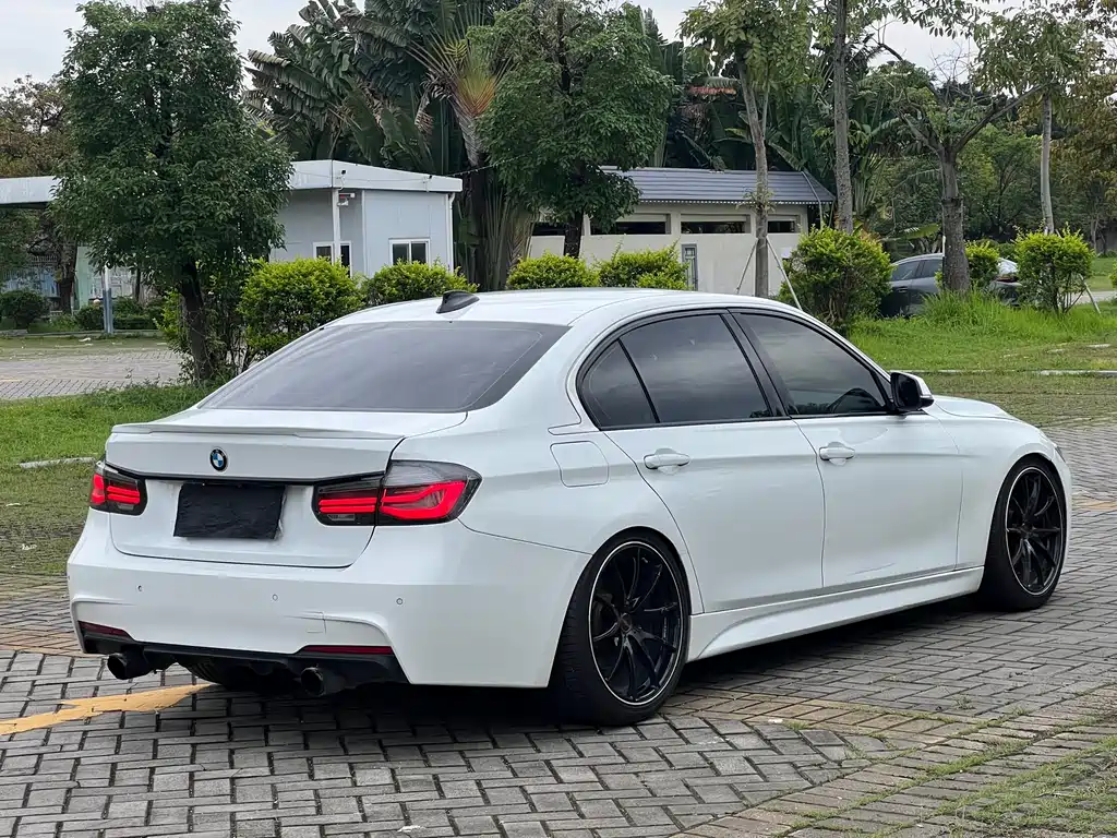 BMW 3 Series 3 2016 320Li Luxury