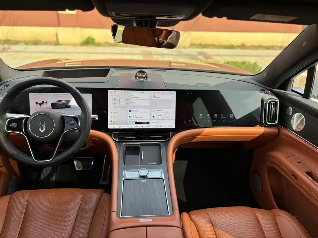 AITO ASK THE WORLD M9