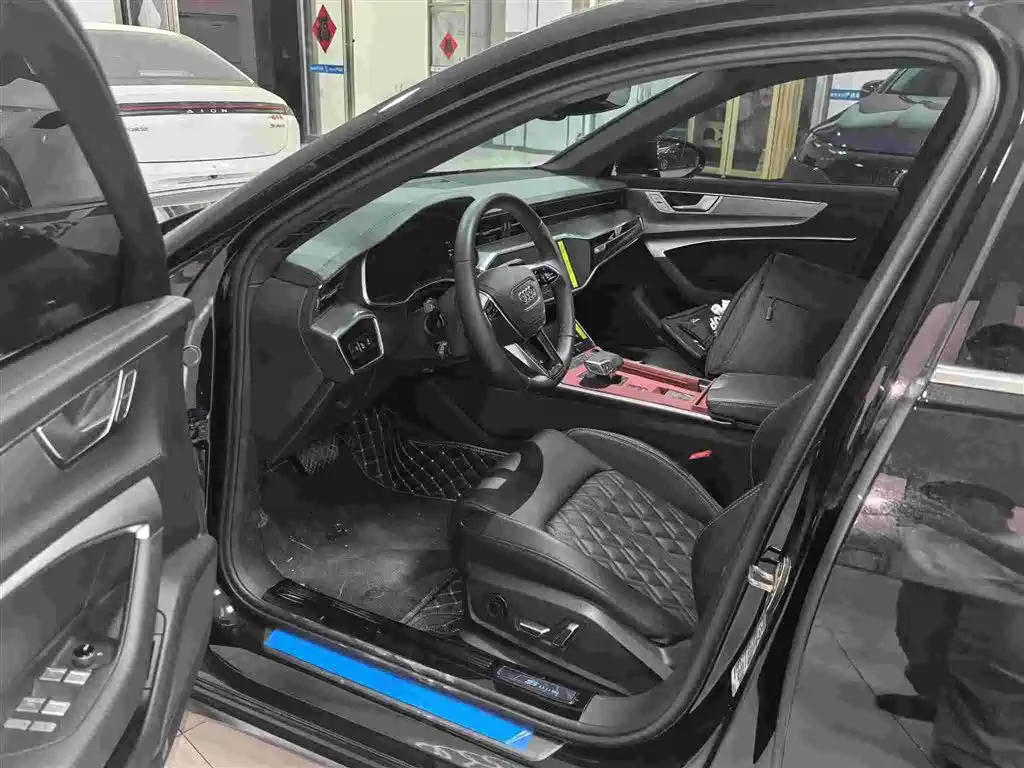 Audi A6L — миниатюра 7
