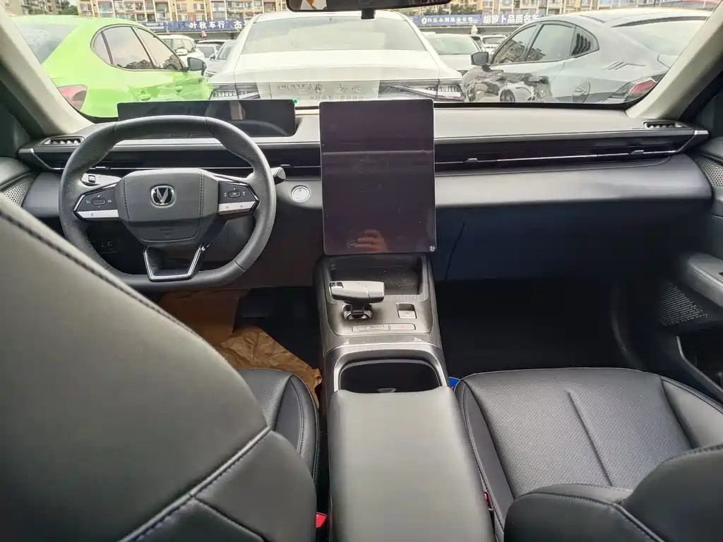 Changan Eado — миниатюра 7