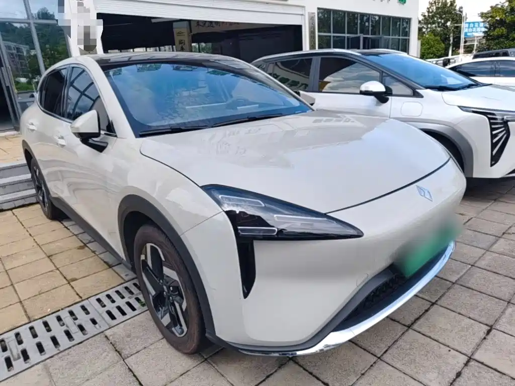 Baojun Yunhai — миниатюра 4