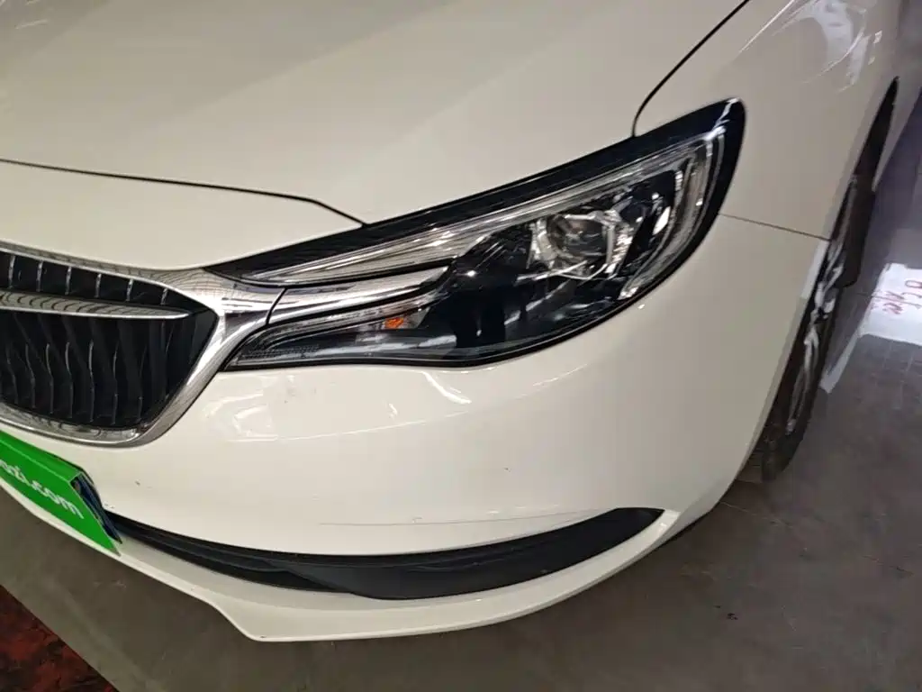 Buick Excelle — миниатюра 24