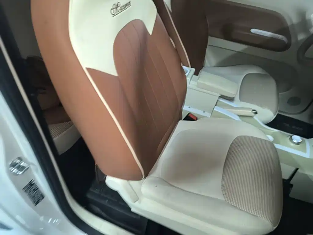 Wuling MINIEV — миниатюра 25