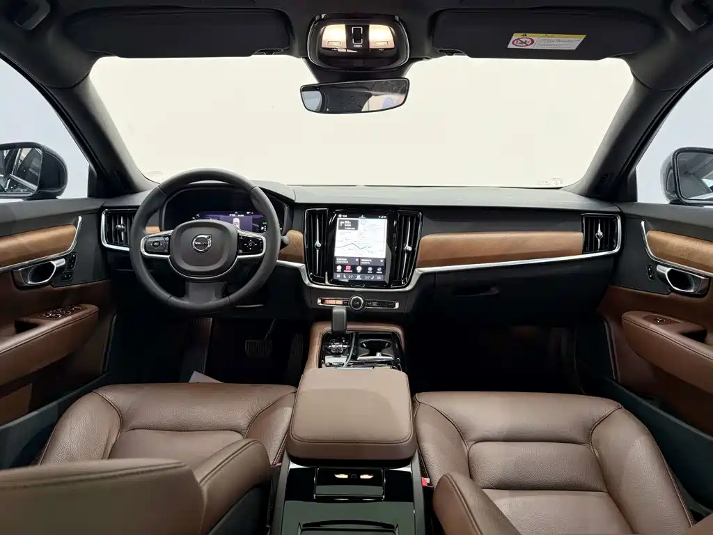 Volvo S90 PHEV — миниатюра 9