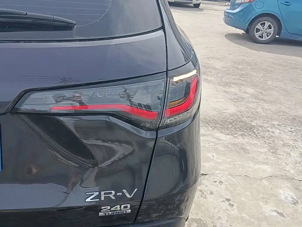 Honda ZR-V — миниатюра 8