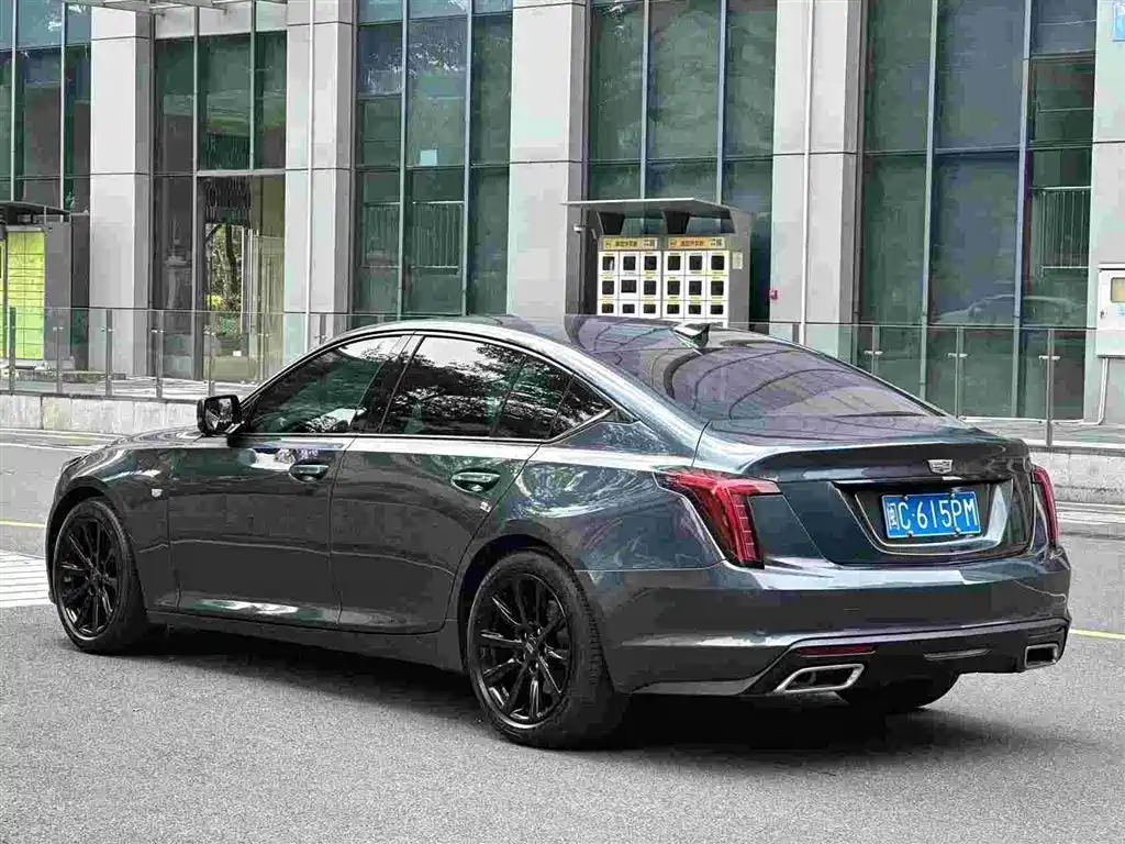 Cadillac CT5 — миниатюра 4