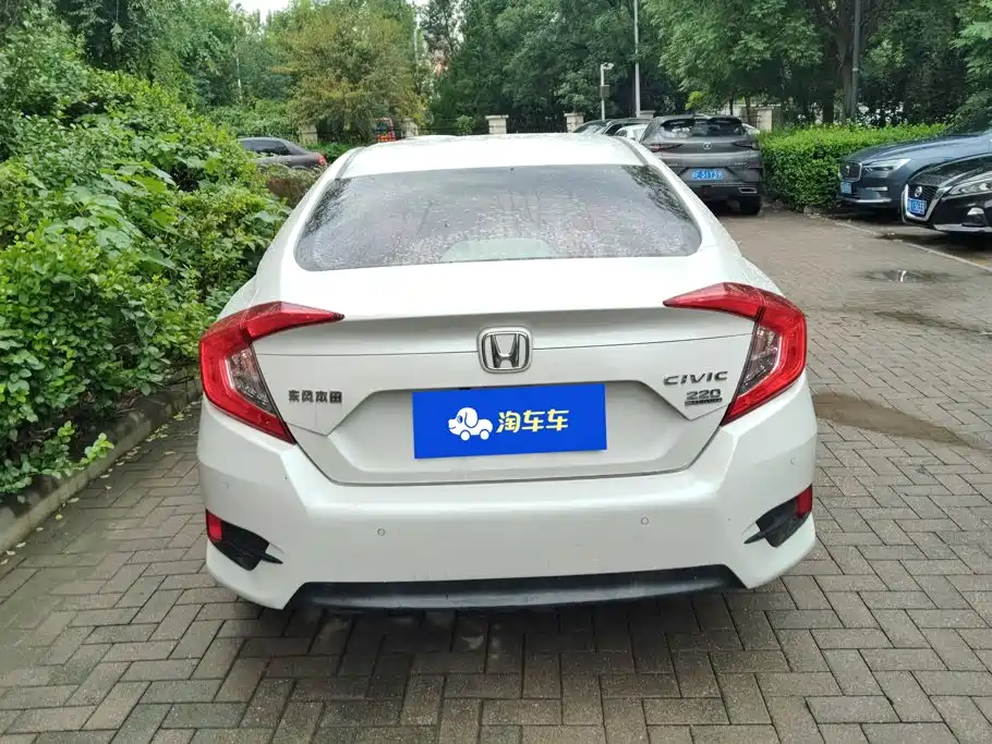 Honda Civic — миниатюра 4
