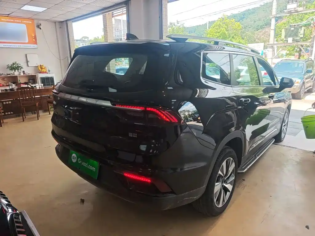 Geely Haoyue — миниатюра 7