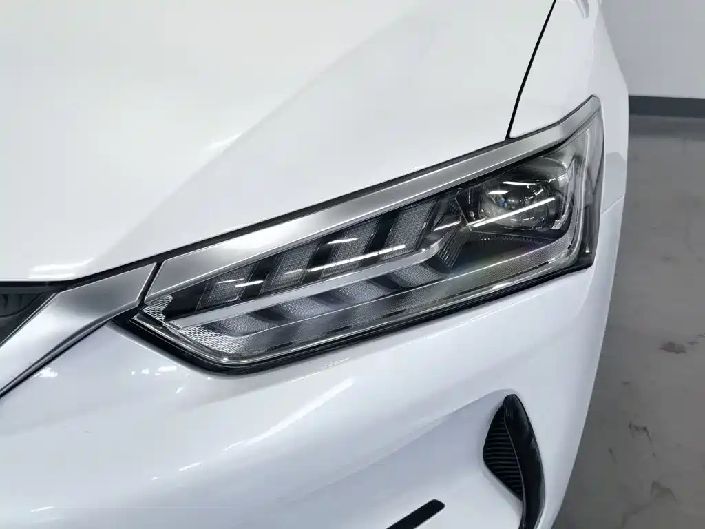 BYD Qin PLUS — миниатюра 7