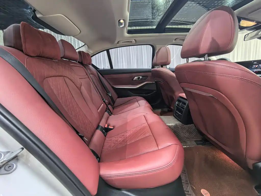 BMW i3 — миниатюра 11