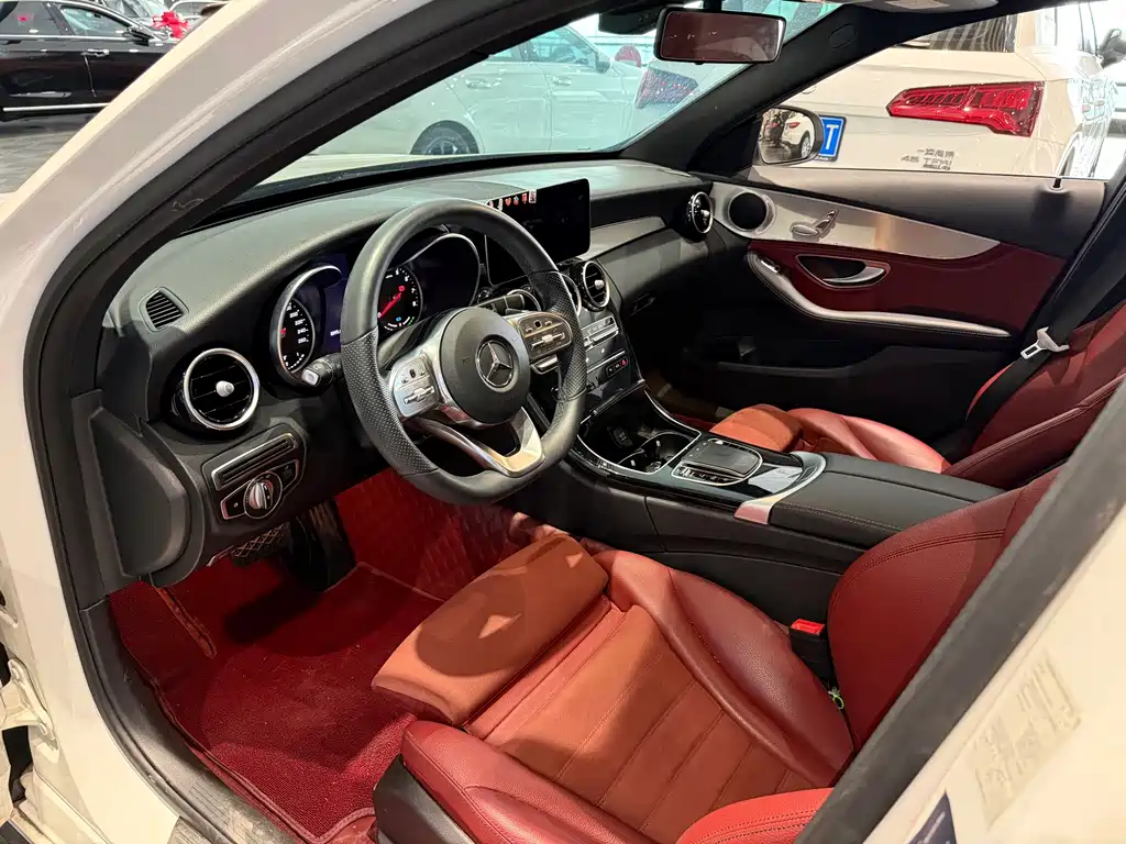 Mercedes-Benz C-Class — миниатюра 5