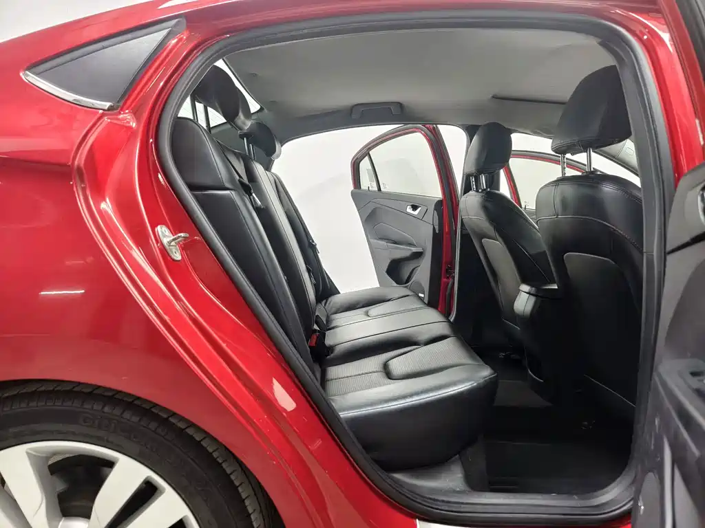Chery Arrizo 5 — миниатюра 16