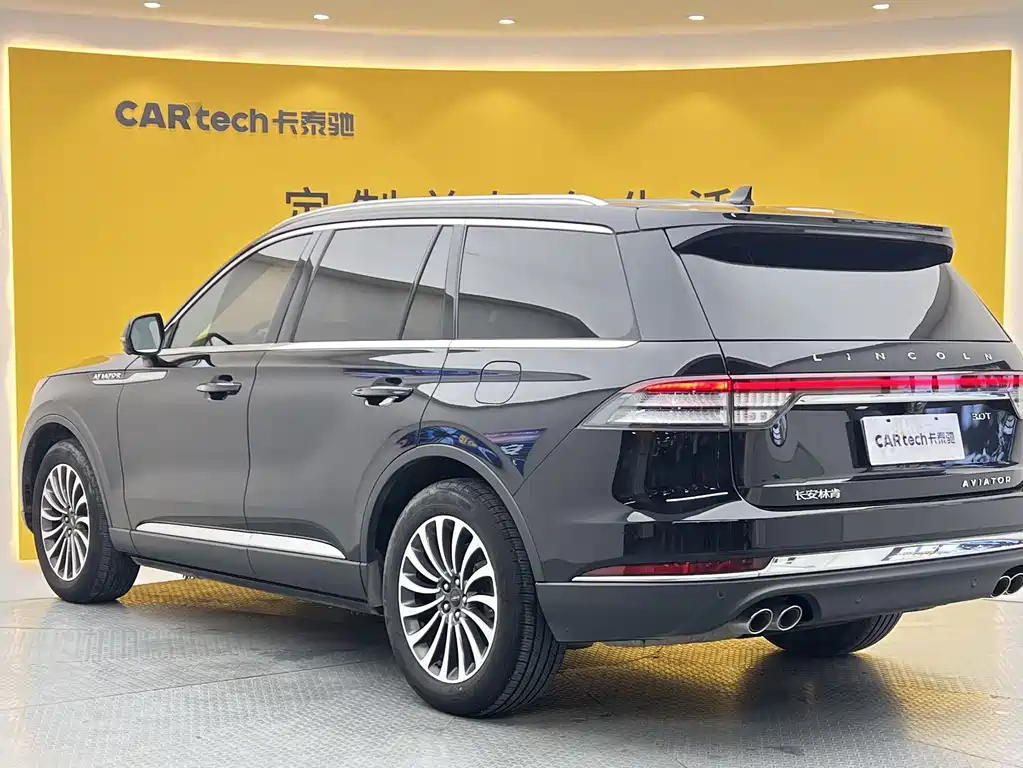Lincoln Aviator — фотографии объявления, Фото 36